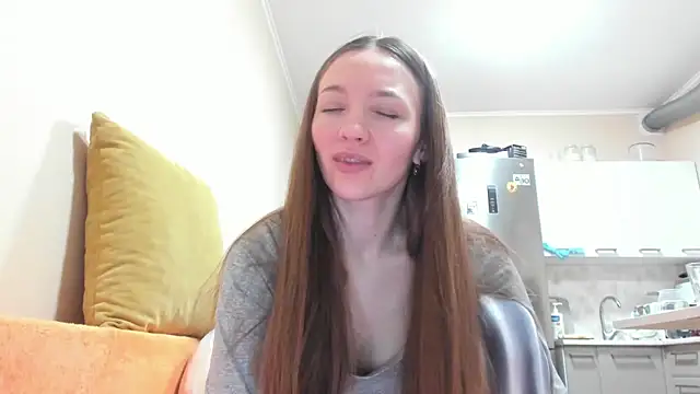 Snapshot of Naughty_Molly chatting on February 2026 05:54:01 PM Naughty Molly online show from February 2026 05:54:01 PM