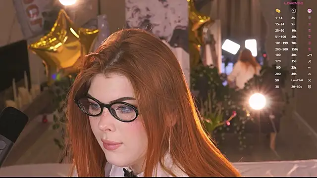 Ffoxyflame online show from March 2026 10:38:02 PM