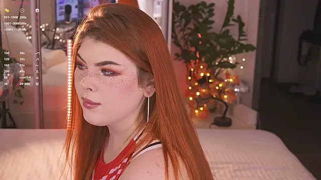 Ffoxyflame online show from November 2025 10:45:01 PM