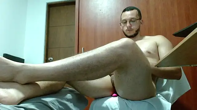 MarcusMilarc online show from March 2025 02:40:02 AM