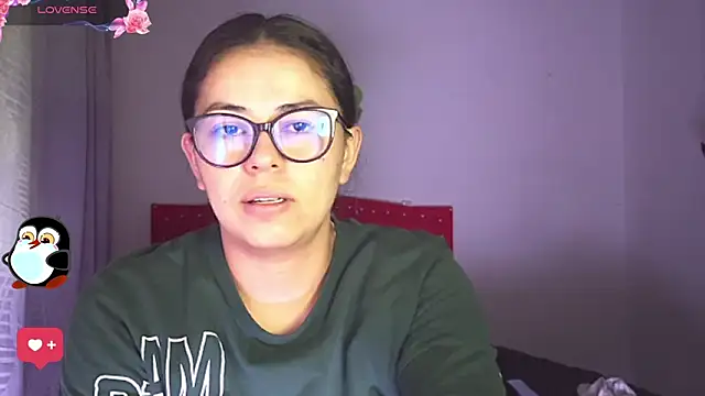 mayhott2 online show from November 2025 10:35:02 PM