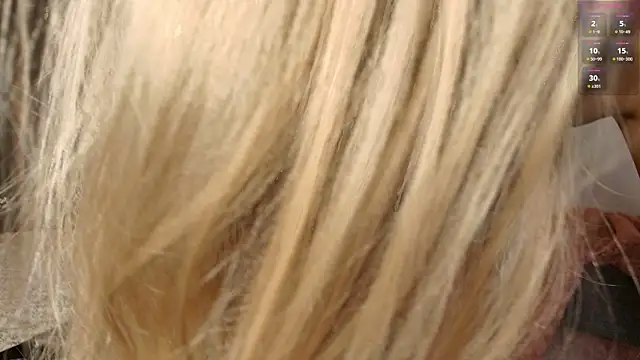 Alice N Wooderland online show from December 2025 05:36:01 PM