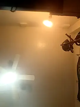 Snapshot of thefire420 chatting on November 2025 02:33:02 PM thefire420 online show from November 2025 02:33:02 PM