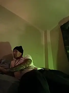 Snapshot of thefire420 chatting on December 2025 02:50:01 PM thefire420 online show from December 2025 02:50:01 PM