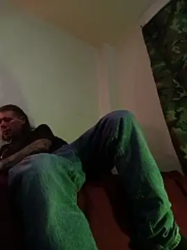 Snapshot of thefire420 chatting on January 2026 06:29:02 AM thefire420 online show from January 2026 06:29:02 AM