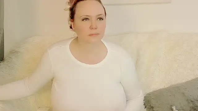 Snapshot of Sarah4you chatting on July 2026 08:44:02 PM Sarah4you online show from July 2026 08:44:02 PM
