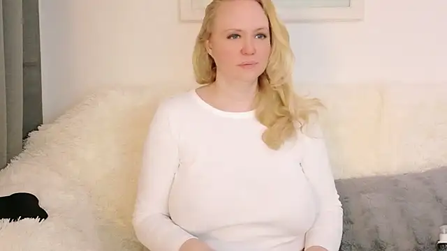 Sarah4you online show from March 2026 05:14:01 PM