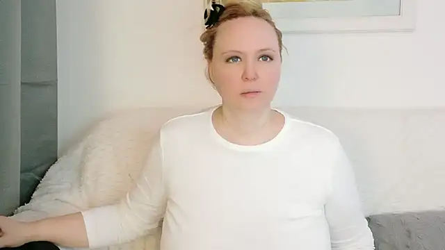 Sarah4you online show from February 2026 09:13:02 PM