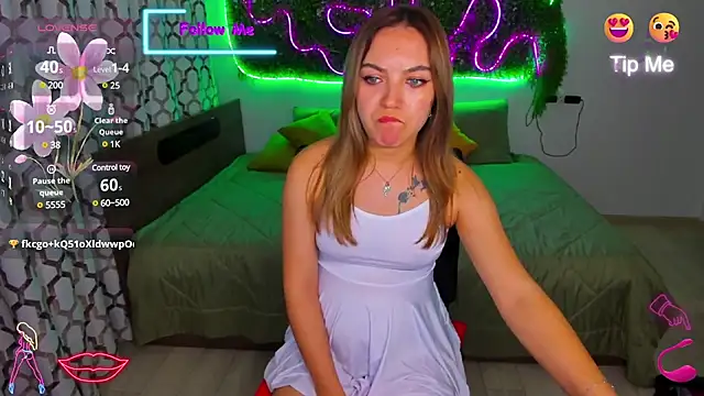 LucyJackson online show from March 2025 01:36:01 PM