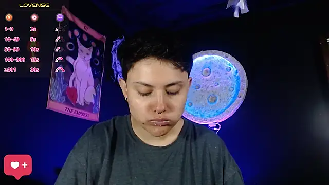 girl intense444 online show from January 2026 12:43:02 PM