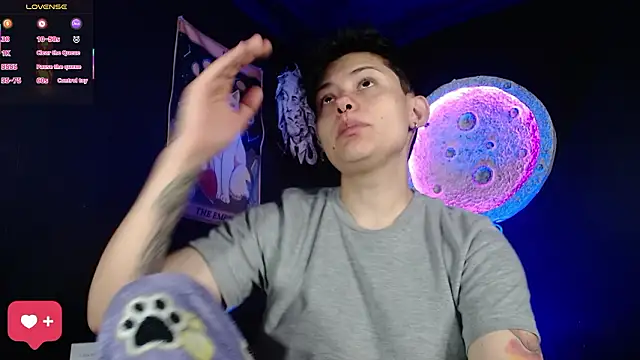 girl intense444 online show from March 2026 01:19:02 PM