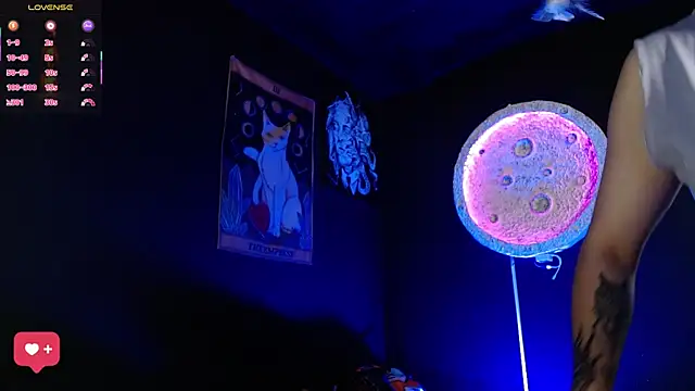 girl intense444 online show from March 2026 01:11:01 PM