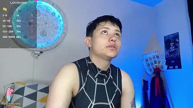 Snapshot of girl_intense444 chatting on February 2025 01:44:01 PM girl intense444 online show from February 2025 01:44:01 PM