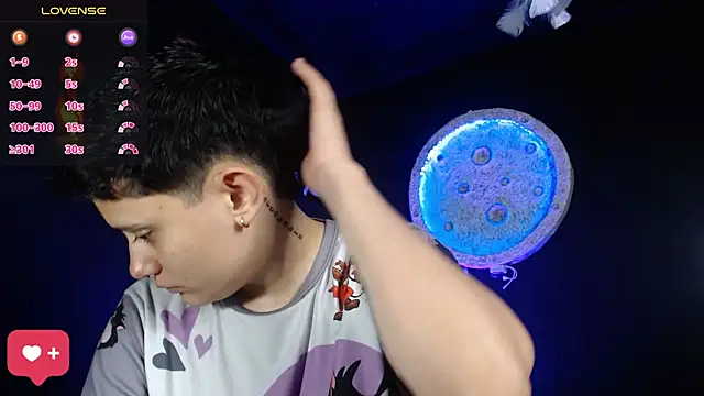 girl intense444 online show from December 2025 01:37:02 PM