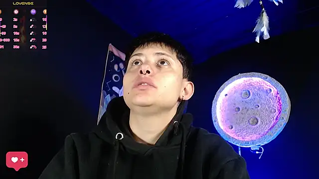 girl intense444 online show from March 2026 12:41:01 PM