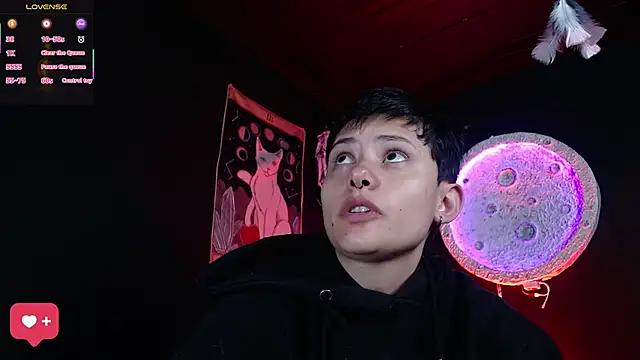 girl intense444 online show from April 2026 01:37:01 PM