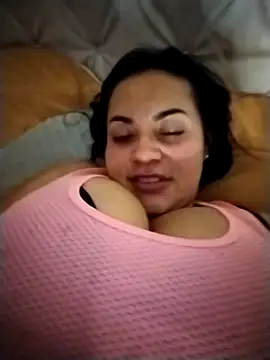 Snapshot of sharon_1 chatting on November 2025 07:09:01 AM sharon 1 online show from November 2025 07:09:01 AM