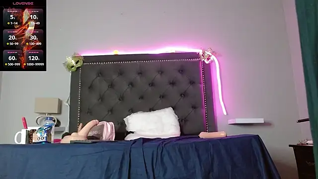 CharlotteLemke online show from April 2026 01:16:02 PM