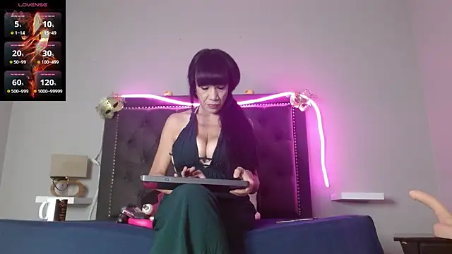 CharlotteLemke online show from February 2026 12:59:01 PM