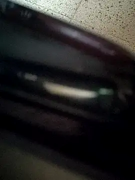 Snapshot of suny27sin chatting on December 2025 07:09:02 AM suny27sin online show from December 2025 07:09:02 AM