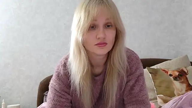 ModelEva online show from October 2025 09:21:02 AM