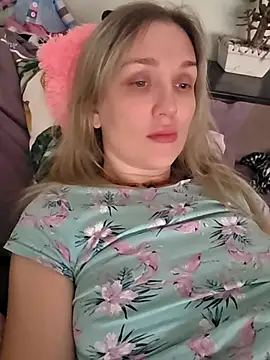 ModelEva online show from April 2026 11:50:02 AM