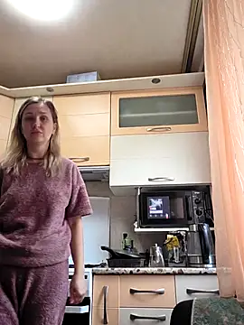 ModelEva online show from April 2026 07:53:01 AM