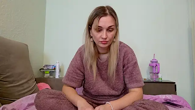 ModelEva online show from February 2026 11:09:01 AM