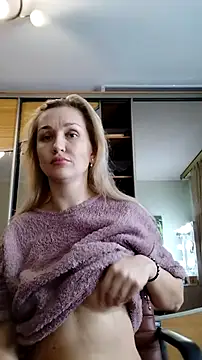 ModelEva online show from November 2025 11:11:02 AM