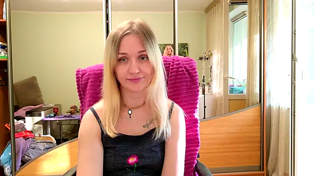 ModelEva online show from May 2026 03:20:01 PM