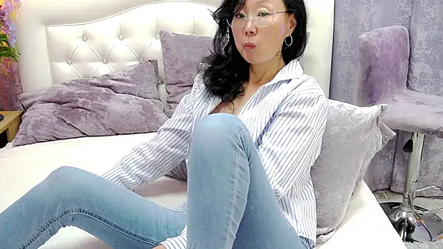 Asian legs online show from May 2026 09:38:02 AM