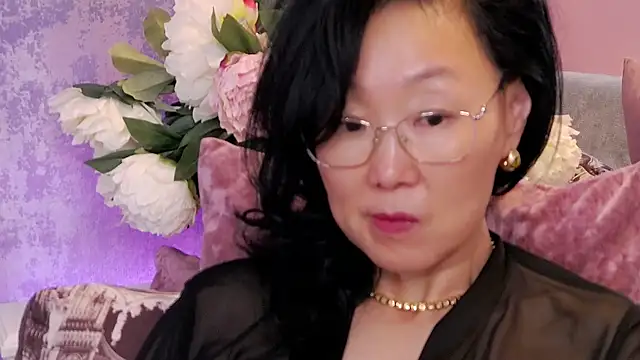 Asian legs online show from February 2026 09:55:02 AM