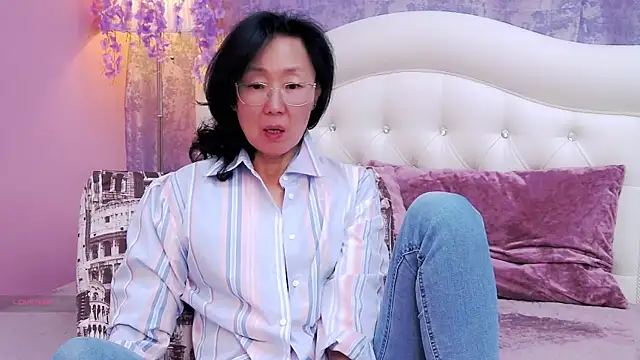 Asian legs online show from January 2026 10:32:01 AM