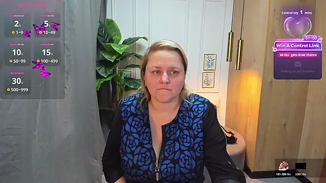 ScarlettSoft online show from February 2026 05:18:02 AM