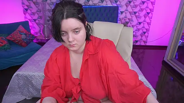 Snapshot of LittleShyy chatting on May 2026 12:44:01 PM LittleShyy online show from May 2026 12:44:01 PM