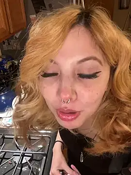 Snapshot of NativeNymph chatting on December 2024 06:52:01 AM NativeNymph online show from December 2024 06:52:01 AM