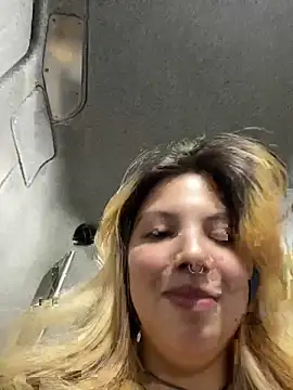 Snapshot of NativeNymph chatting on September 2025 11:37:01 AM NativeNymph online show from September 2025 11:37:01 AM