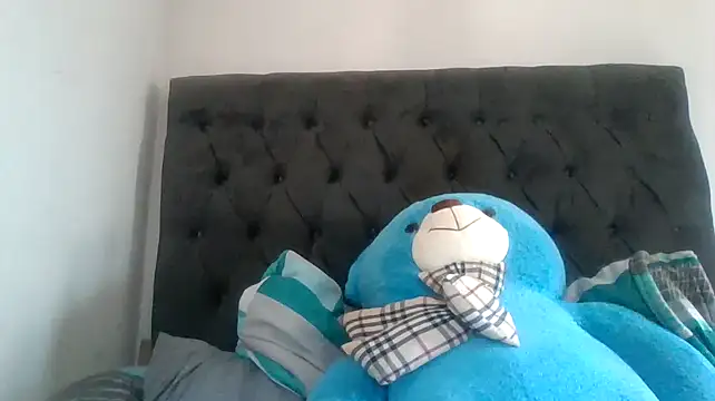 cherryontopy online show from February 2025 07:55:02 AM