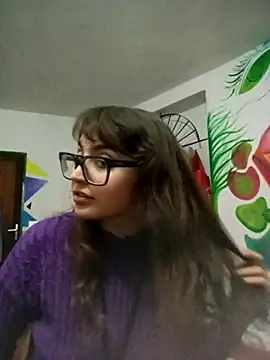 Blulilla69 online show from December 2024 04:48:01 PM