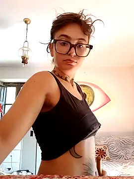 Blulilla69 online show from September 2025 12:38:02 PM