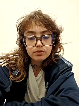 Blulilla69 online show from November 2025 05:51:02 PM