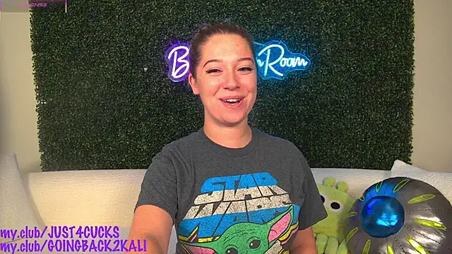 boomboomr00m online show from September 2025 07:48:01 AM