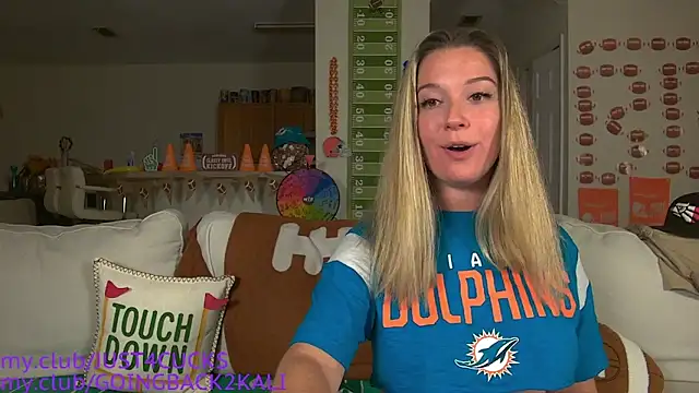 boomboomr00m online show from September 2025 11:21:01 PM