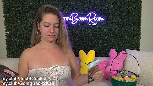 boomboomr00m online show from April 2026 02:29:02 AM