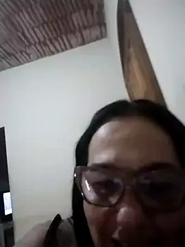 Snapshot of catdool chatting on November 2025 01:45:01 AM catdool online show from November 2025 01:45:01 AM