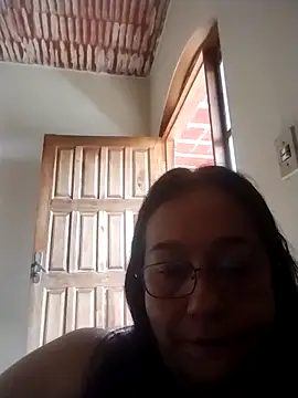 Snapshot of catdool chatting on October 2025 12:26:02 PM catdool online show from October 2025 12:26:02 PM