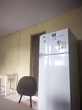 Snapshot of catdool chatting on September 2025 12:16:01 PM catdool online show from September 2025 12:16:01 PM