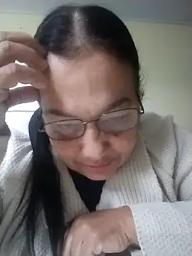 Snapshot of catdool chatting on October 2025 10:49:02 AM catdool online show from October 2025 10:49:02 AM