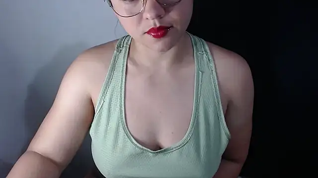 Snapshot of lizbodu chatting on May 2026 02:38:01 AM lizbodu online show from May 2026 02:38:01 AM
