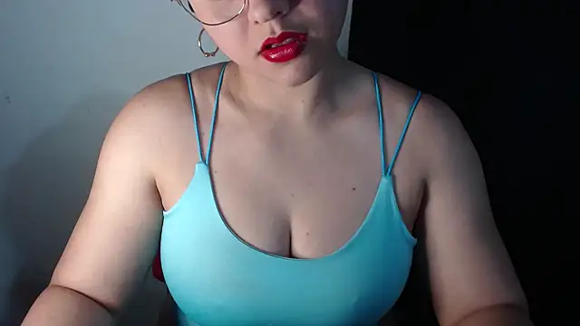 Snapshot of lizbodu chatting on May 2026 10:53:02 PM lizbodu online show from May 2026 10:53:02 PM